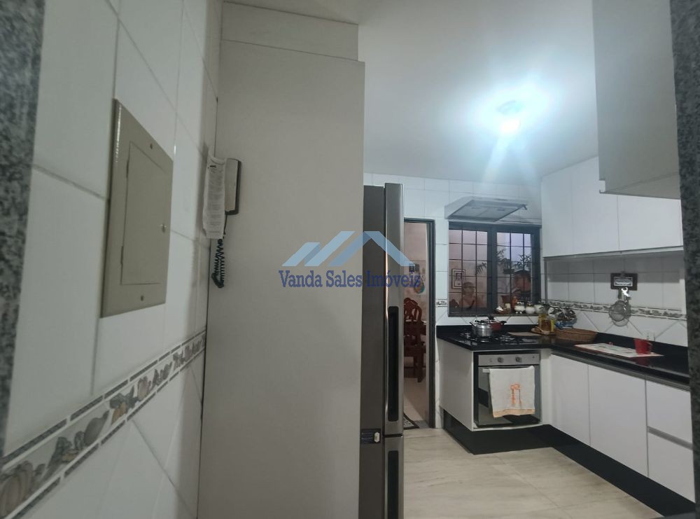 Casa para Venda - Parque das Margaridas - Campo Grande - RJ