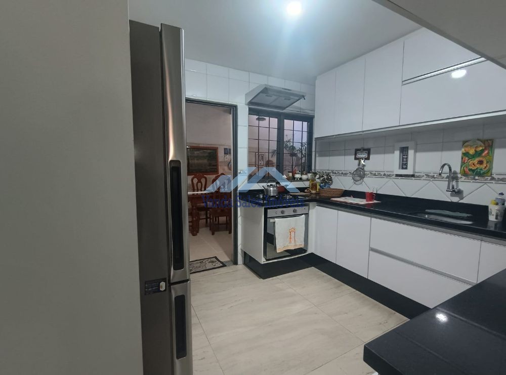 Casa para Venda - Parque das Margaridas - Campo Grande - RJ